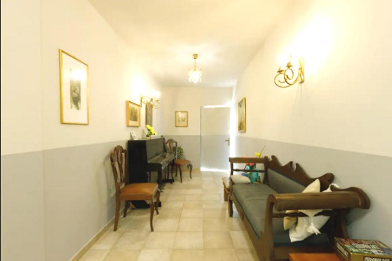 Best Located Ruby Luxury Escape Kalamata Exterior photo
